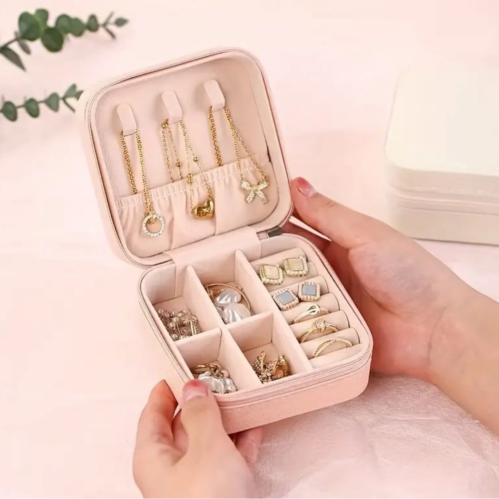 Host Giveaway Luxurious Velvet Faux Leather Jewelry Organizer Box Portable